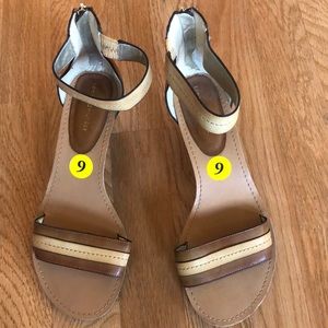 Tommy Hilfiger ankle sandals size 9